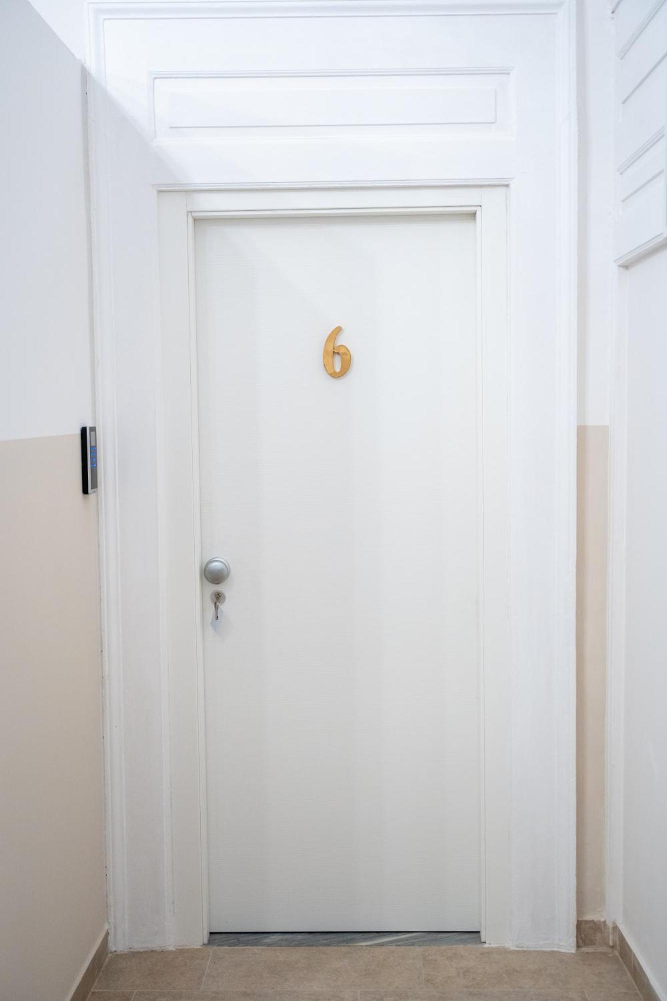 Principe Amedeo 93 Bed & Breakfast Бари Екстериор снимка