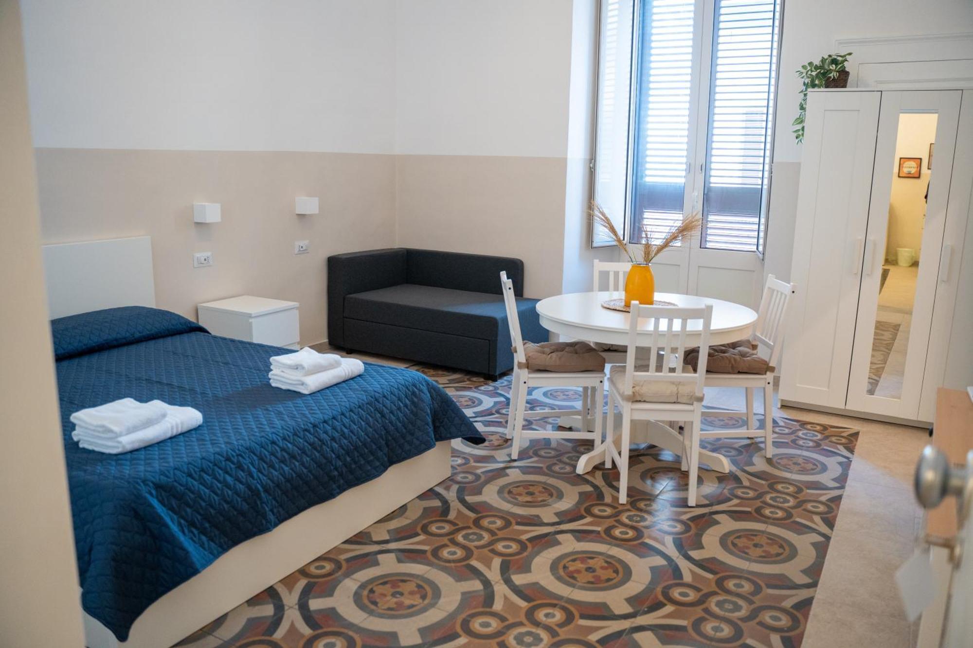 Principe Amedeo 93 Bed & Breakfast Бари Екстериор снимка