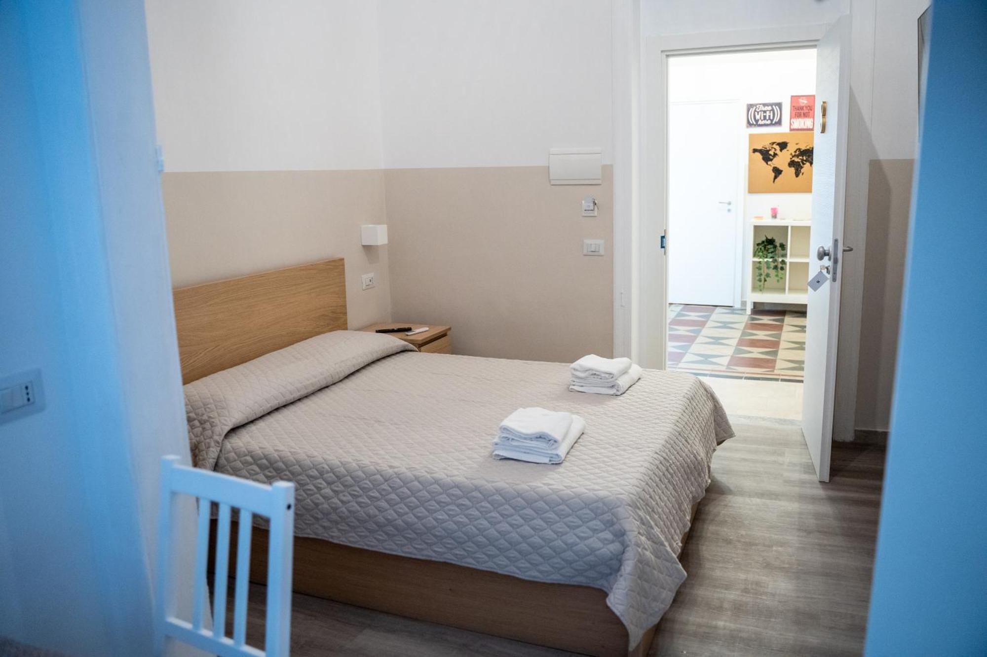 Principe Amedeo 93 Bed & Breakfast Бари Екстериор снимка